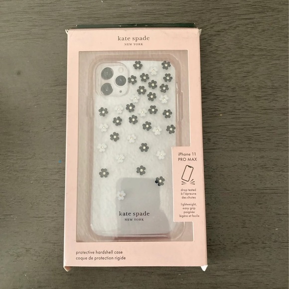 Kate Spade iPhone 11 phone case - Picture 2 of 5